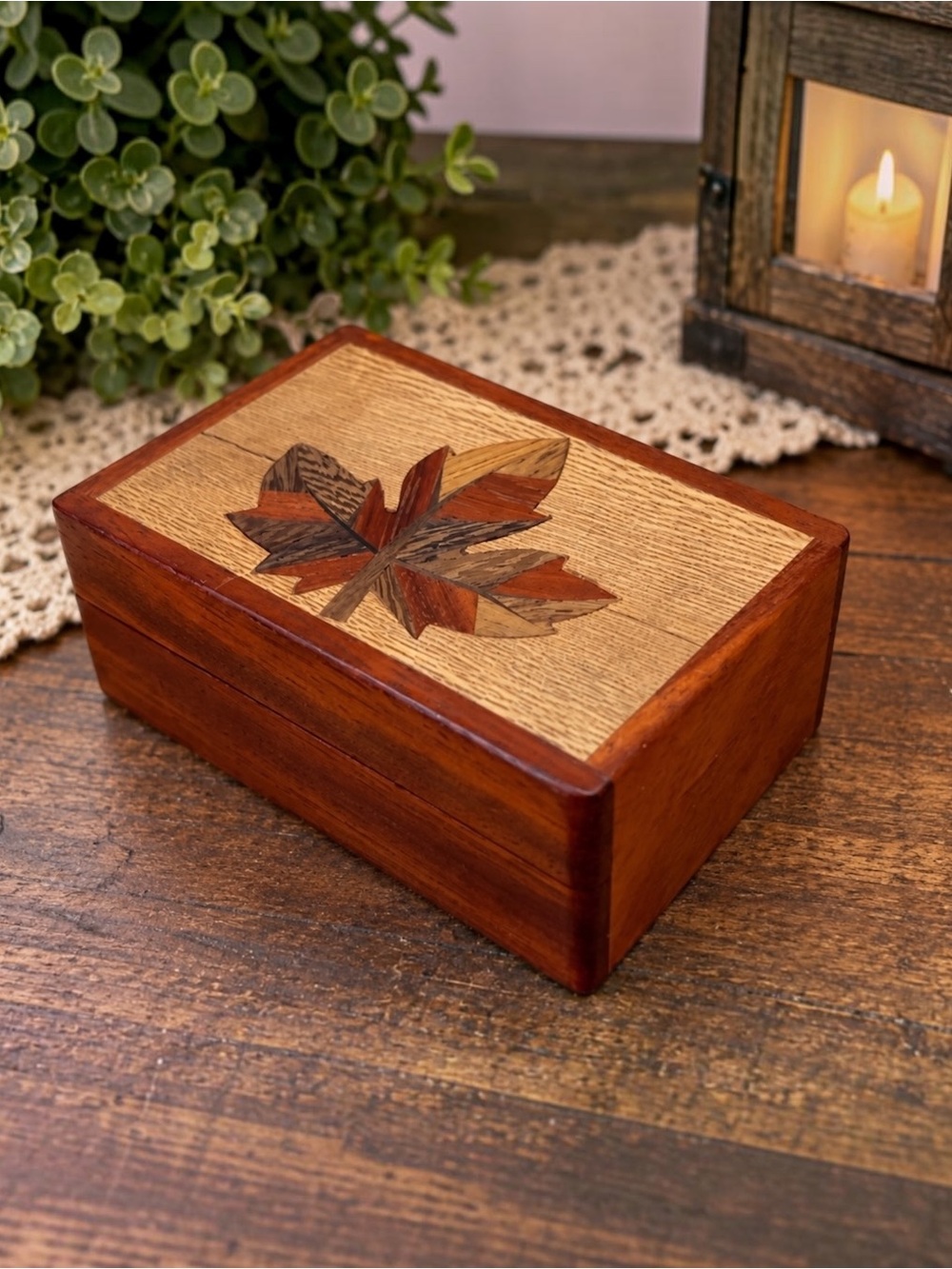 Vintage Wooden Trinket Box Maple Leaf Marquetry Inlay 2 Piece Small Keepsake